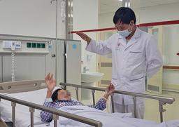 Vĩnh Phúc: Người phụ nữ bị đột quỵ vì tắm lúc 22h đêm