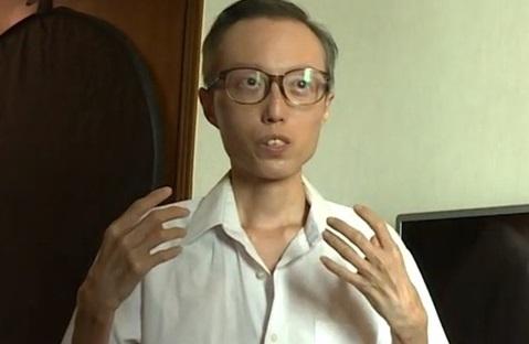 Nam diễn viên Hong Kong duy trì cân nặng 40 kg để chuyên vào vai người bệnh