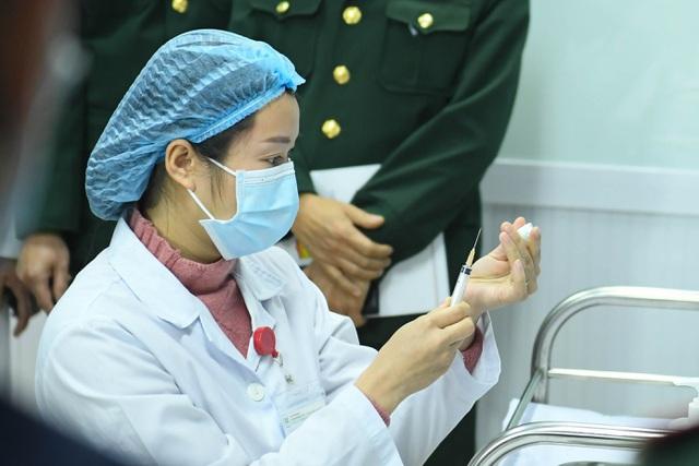 Ngày 12/1, Việt Nam sẽ tiêm liều cao nhất của vaccine Nanocovax