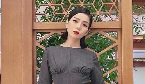Lâm Bảo Châu gọi Lệ Quyên bằng "bé Gà", còn hẹn hò Tết đi chợ hoa