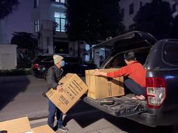 Sao Việt đầu tiên quyên góp 20 nghìn khẩu trang cho tâm dịch Hải Dương