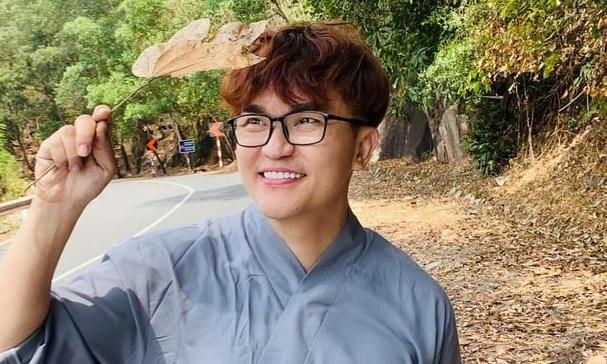 MC Đại Nghĩa ủng hộ 44 triệu giải cứu 25 tấn nông sản cho bà con Hải Dương