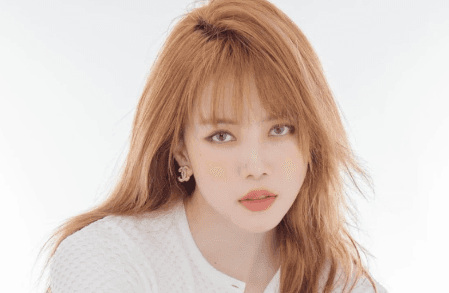 Giữa đêm, Thiều Bảo Trâm thừa nhận "rất sợ" và đang "khóc hết nước mắt"