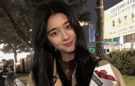 "Cầu thủ đẹp nhất Hàn Quốc" từ bỏ sự nghiệp ở tuổi 24 vì quá xinh đẹp