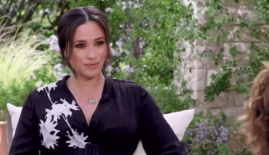 Sau phản ứng của Nữ hoàng Anh, bạn bè khẳng định Meghan Markle không ân hận