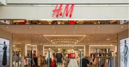 Thương hiệu thời trang H&M bị tẩy chay tại Việt Nam, CĐM kêu gọi đánh sập Fanpage