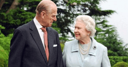 Con dâu kể phút cuối đời của Hoàng thân Philip, Nữ hoàng Anh lần đầu chia sẻ nỗi đau mất đi người chồng đáng kính