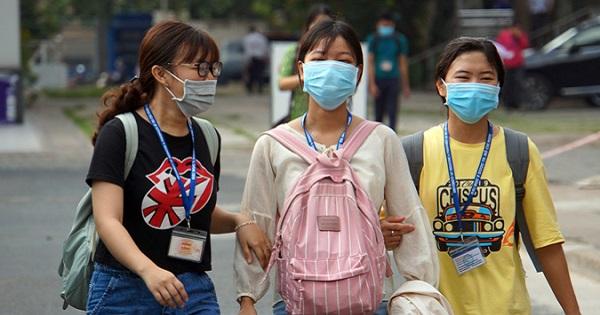 Dịch bệnh Covid-19 phức tạp, Sở GD-ĐT TP.HCM gửi công văn khẩn tới học sinh, sinh viên