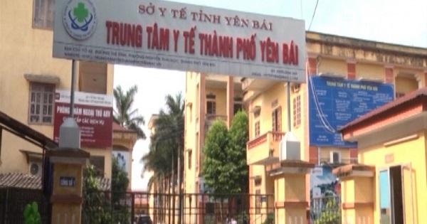 Đình chỉ Giám đốc TT Y tế Yên Bái vụ chuyên gia Trung Quốc mắc Covid