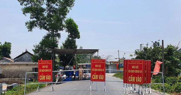 Nhóm người "vượt rào" phong tỏa để bắt ghen ở Huế bị phạt 46 triệu đồng