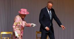 Tổng thống Biden thừa nhận Nữ hoàng Anh khiến ông nhớ về người mẹ quá cố