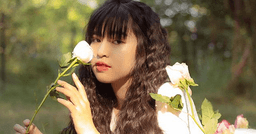 Tử vi ngày 15/6/2021 của 12 con giáp: Tý có nhiều vệ tinh bao quanh