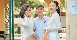Thiêng Ngân - con gái nuôi của Phi Nhung - chia sẻ về chuyện cát-xê