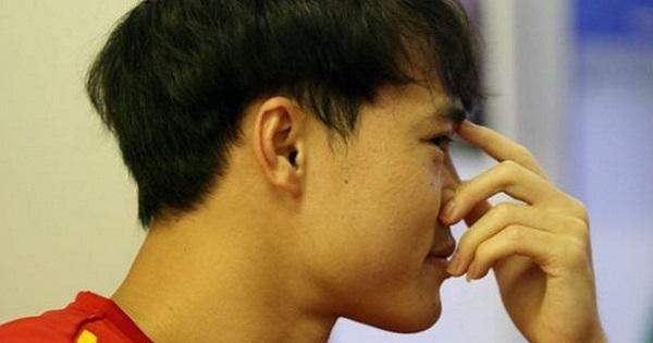 Nghi vấn Văn Toàn tái hợp tình cũ khi đăng ảnh được "ai đó" vuốt ve