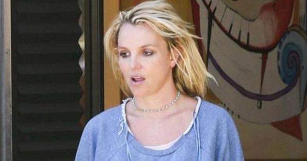 Britney Spears không được làm đẹp dù đến giúp việc còn 1 tuần 1 bộ móng mới