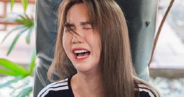 Vừa debut làm ca sĩ, Ngọc Trinh mất hàng nghìn lượt follow