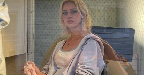 David Beckham sắp lên chức ông nội khi vợ sắp cưới Brooklyn khoe bụng bầu