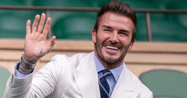 Đi xem quần vợt, David Beckham lại chơi không đẹp khi hút hết spotlight