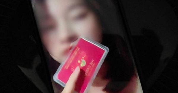 Cô gái khoe "thẻ đỏ quyền lực của ba" đính chính: Bố em là nông dân thôi