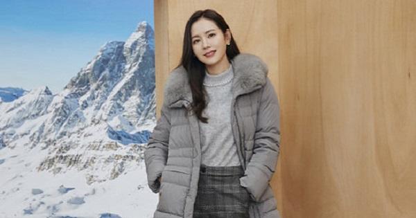 Giữa tin đồn có thai với Huyn Bin, Son Ye Jin đăng ảnh cận vòng 2