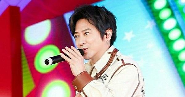 Tôn Diệu Uy kiếm được 246 tỷ đồng chỉ sau 2 tiếng livestream đàn hát