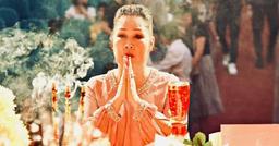 Hồng Vân bị netizen "tấn công" ngay ngày Giổ tổ sân khấu, khui loạt ồn ào