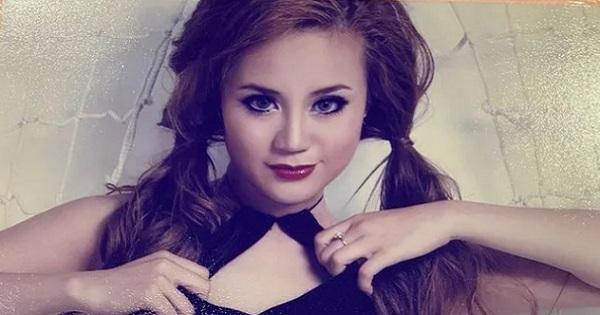 Vy Oanh tung loạt ảnh thời thiếu nữ, gương mặt nhiều nhược điểm