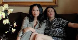 Đọ sắc bên diva Thanh Lam, Phượng Chanel kém hơn 8 tuổi vẫn bị "lép vế"?