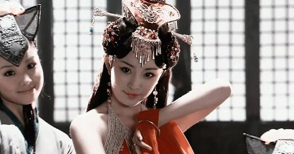 Loạt ảnh xinh như tiên tử của Dương Mịch thủa chưa tròn đôi mươi