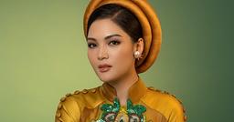 Chiến binh Miss Earth Nguyễn Vân Anh khoe sắc trong tà áo dài Việt