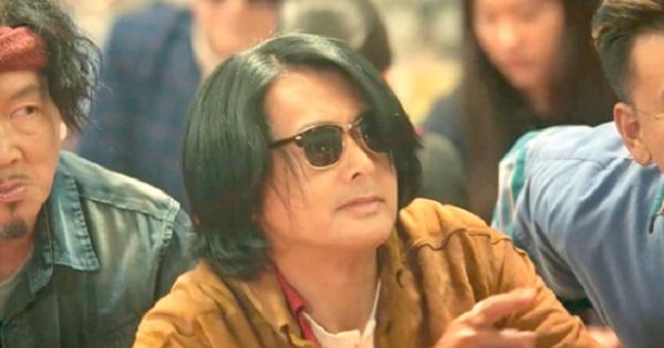 Tạo hình "thần bài" của Châu Nhuận Phát trong phim mới