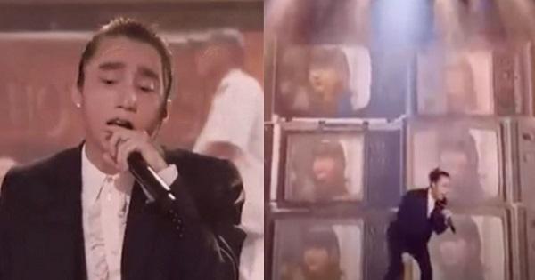 Sơn Tùng hát live với background tràn ngập hình ảnh Hải Tú