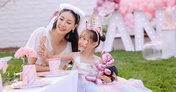 Ngắm vẻ đẹp như tiểu mỹ nhân của con gái Hà Kiều Anh ở tuổi lên 7