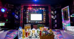 TP.HCM cho phép xe ôm công nghệ, tiệm massage, quán karaoke hoạt động có điều kiện