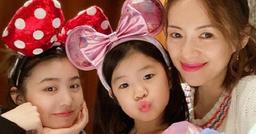Con gái Chương Tử Di càng lớn càng ra dáng mỹ nhân giống mẹ