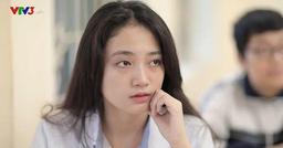 Xuất hiện vài giây trên VTV3, nữ sinh nổi rần rần vì nhan sắc xinh đẹp, học vấn cũng "không vừa"