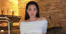 Hoa hậu Tiểu Vy lên đồ cực xinh chỉ để đi gạ hẹn hò
