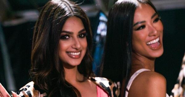 Khoảnh khắc Kim Duyên đọ dáng cùng Tân Hoa hậu Hoàn vũ 2021 trong trang phục áo tắm