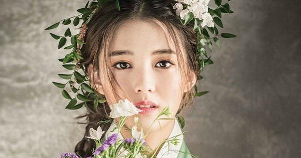 Mỹ nhân "Mặt trăng ôm mặt trời" Nam Bo Ra: 15 tuổi đóng phim để nuôi 12 đứa em ruột