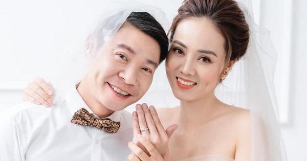 Vợ trẻ Công Lý nấu bát mì tôm tặng chồng nhân kỷ niệm 1 năm ngày "chung phòng"