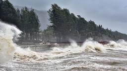 Dự báo thời tiết: Bão Ma-on giật cấp 10 đang tiến vào Biển Đông