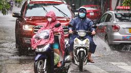 Thời tiết miền Bắc 4 ngày tới: Mưa dông kéo dài đến hết tuần làm việc