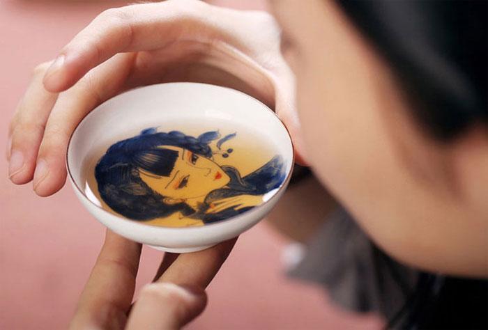 3 mẫu ấm chén tuyệt đẹp cho những ai thích thưởng bánh uống trà chiều