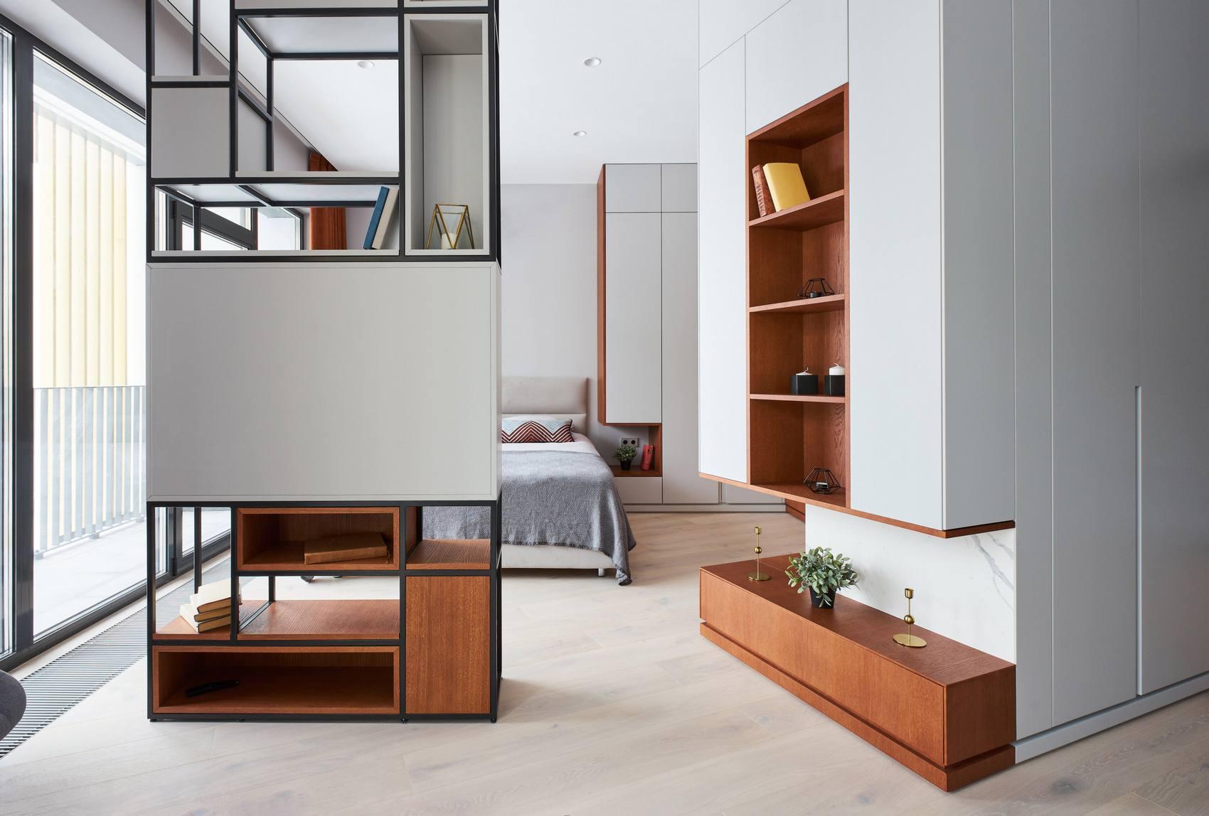 Căn hộ 41m² rộng thênh thang nhờ hệ nội thất âm tường thông minh ở mọi nơi