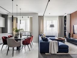 Căn hộ 120m² đỏ - xanh lam - xám thanh lịch và cá tính của cặp vợ chồng son