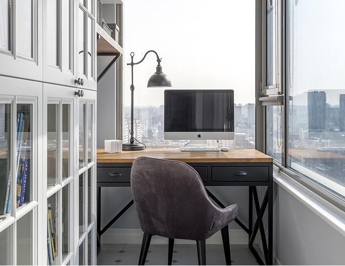 Góc làm việc ngoài logia: Ý tưởng tràn đầy cảm hứng khi làm việc tại nhà