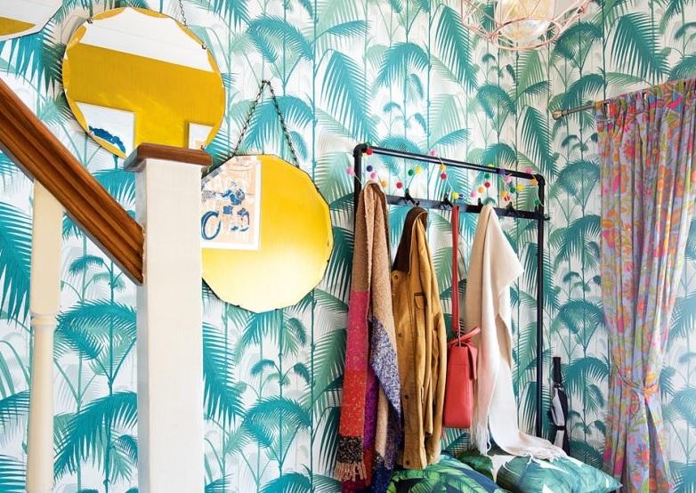 10 ý tưởng tận dụng tối đa không gian lối ra vào bằng gương và kệ lưu trữ