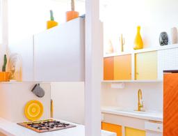 4 ý tưởng tận dụng nóc tủ bếp làm nơi lưu trữ mà không gian vẫn xinh xắn