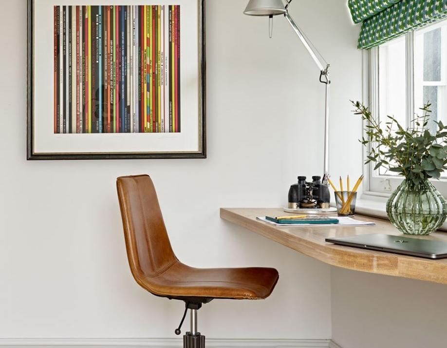 Cách thiết kế góc làm việc tại nhà gọn đẹp, bất chấp không gian chật chội