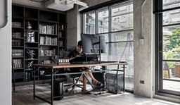 Thăm không gian sống và làm việc "chất lừ" của chàng họa sĩ diễn hoạt tại Đài Loan